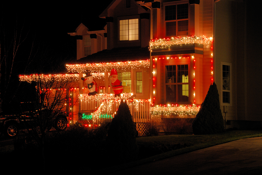 4 Tips for Energy Efficient Holiday Decorating | Choose Energy
